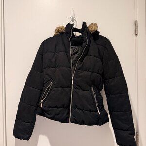 H&M Black Cropped Puffer Jacket w/ Hood – Women’s Size 6